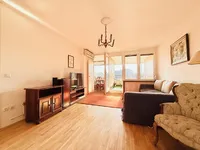 Недвижимость Three-room apartment Bežigrad: 1