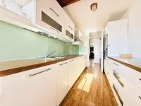 Недвижимость Three-room apartment Bežigrad: 2