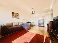 Недвижимость Three-room apartment Bežigrad: 3