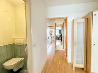 Недвижимость Three-room apartment Bežigrad: 14
