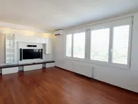 Недвижимость 2.5-room apartment in Bežigrad: 3