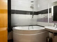 Недвижимость Apartment, 5+ rooms, Bežigrad: 10