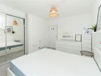 Недвижимость Tabbard Apartments, East Acton Lane: 2