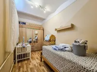 Недвижимость Двухкомнатная квартира в центре.: 6