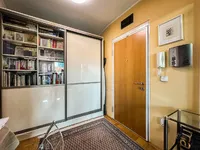 Недвижимость 1-room apartment in the center of Ljubljana: 7