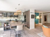 Недвижимость Apartment 4 rooms: 2