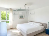 Недвижимость Apartment 4 rooms: 3