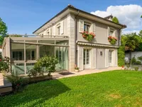 Недвижимость Single house 9 rooms: 2