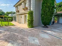 Недвижимость Single house 9 rooms: 4