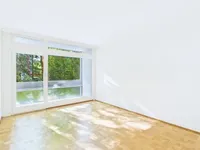 Недвижимость Apartment 4 rooms: 8