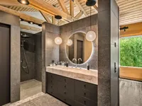 Недвижимость Villa 6 rooms: 13
