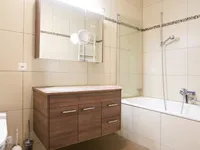 Недвижимость Apartment 5 rooms: 4
