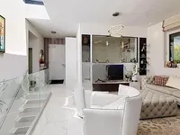 Недвижимость Single house 6 rooms: 7