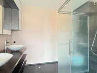 Недвижимость Attic flat 5.5 rooms: 8