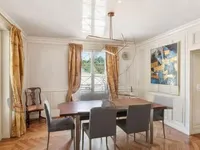 Недвижимость Apartment 8 rooms: 2