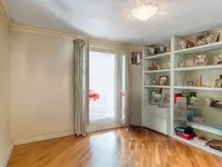 Недвижимость Apartment 8 rooms: 9