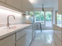 Недвижимость Apartment 4 rooms: 3