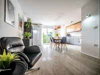 Недвижимость House with a terrace in Novy Kodelevo: 2