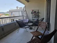 Недвижимость Studio apartment in Divache: 18