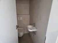 Недвижимость Three-room apartment Nadgorica: 11