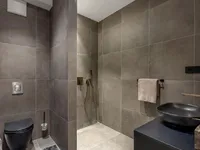 Недвижимость Apartment, 4 rooms, city center: 17