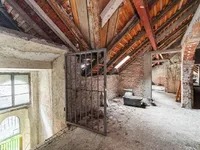 Недвижимость Four-room apartment in the center: 7