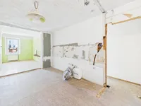 Недвижимость Apartment, 3-room. Ljubljana Center: 2