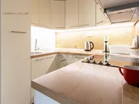 Недвижимость Apartment, 3-room, L. Center: 2