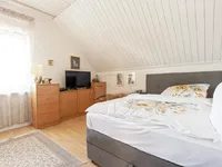Недвижимость Apartment, 3-room, L. Center: 9