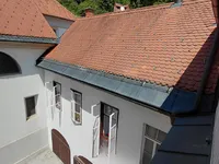 Недвижимость 2.5-room apartment in the center: 9