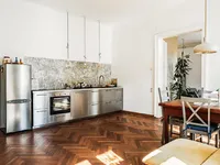 Недвижимость Apartment, 3 rooms in the Center: 9