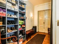 Недвижимость Apartment, 3 rooms in the Center: 23