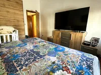 Недвижимость Apartment, 4 rooms, center: 8