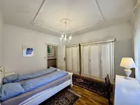 Недвижимость Three-room apartment in the center: 11