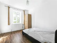Недвижимость Cowley Road: 7