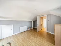 Недвижимость Bickerton Road: 11