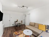 Недвижимость Burns Road: 10