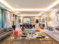 Недвижимость Attic flat 6 rooms: 1