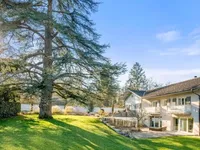 Недвижимость Single house 9 rooms: 1