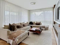 Недвижимость Apartment 5 rooms: 5