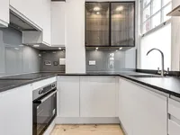 Недвижимость Cheyne Row: 1