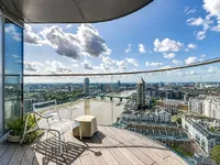 Недвижимость Tower West, 1 Waterfront Drive: 1