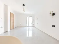 Недвижимость House with a Terrace in Novoe Shmarye: 9