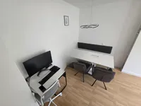 Недвижимость Apartment 2.5 rooms, Center: 4