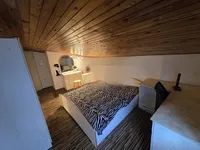 Недвижимость Three-room Apartment on Dolgy Most: 17