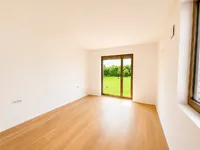 Недвижимость House with a terrace on Dolgy Most: 9