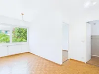 Недвижимость Apartment 4 rooms: 6