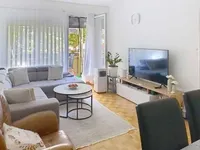 Недвижимость Apartment 4 rooms: 2