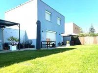 Недвижимость Single house 5 rooms: 1