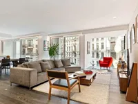 Недвижимость Apartment 5 rooms: 1